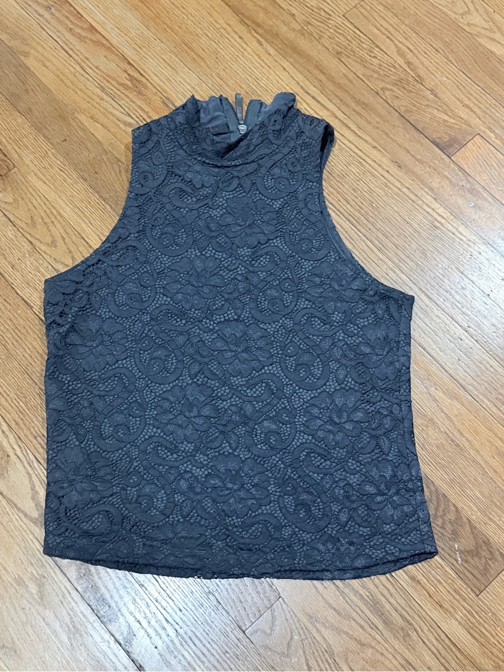 Greyson Sleeveless Lace Mock Neck Top - Dark Grey Size XL